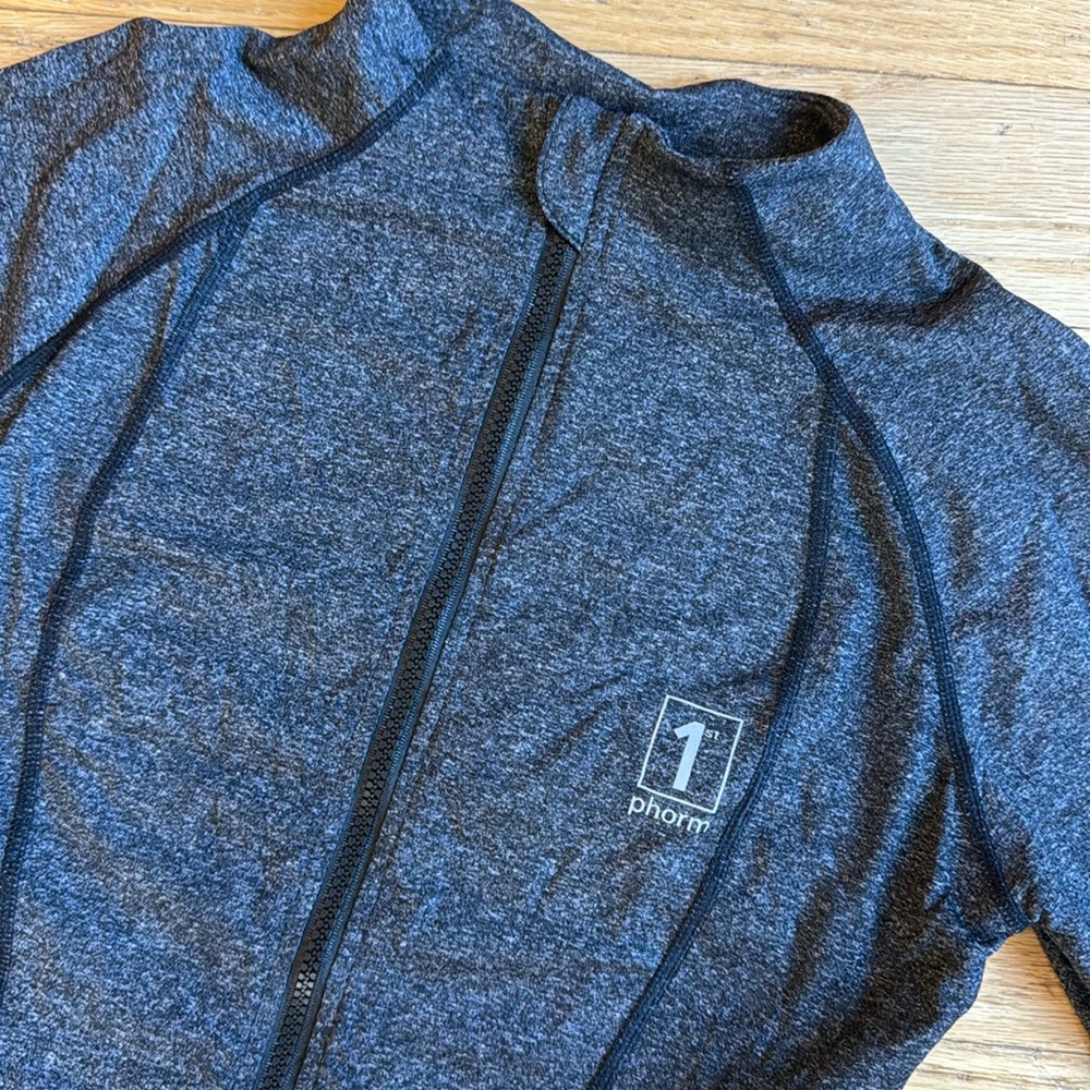 NWOT WORKOUT TOP, compression, full-zip long, sleeve athletic top